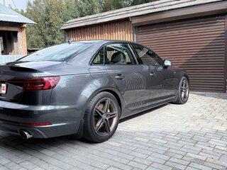 2018 Audi A4 V (B9), серый, 3100000 рублей, вид 5