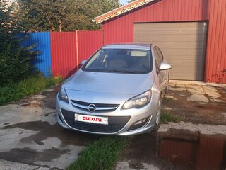 2013 Opel Astra J Рестайлинг, серебристый, 850000 рублей, вид 4