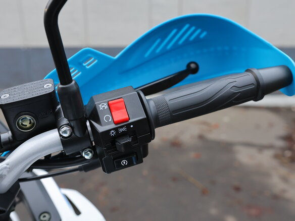 2026 Loncin DS250, синий, 258000 рублей - вид 21