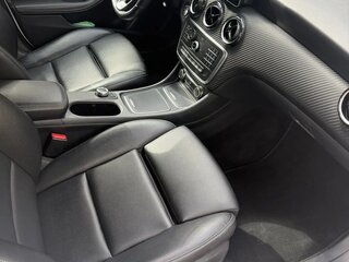 2018 Mercedes-Benz GLA 200 I (X156) Рестайлинг, белый, 1800000 рублей, вид 4