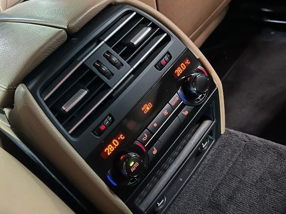 2011 BMW 7 серии 730d V (F01/F02/F04), чёрный - вид 22