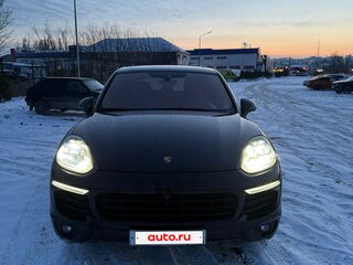2016 Porsche Cayenne II Рестайлинг (958), коричневый, 4000000 рублей, вид 1
