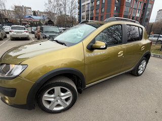 2015 Renault Sandero Stepway II, золотистый, 830000 рублей, вид 2