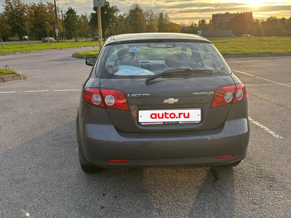 2011 Chevrolet Lacetti I, серебристый, 390000 рублей - вид 3