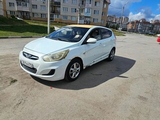 2011 Hyundai Solaris I, жёлтый, 360000 рублей, вид 1