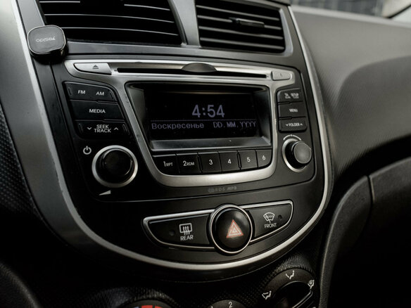 2015 Hyundai Solaris I Рестайлинг, бежевый, 899000 рублей - вид 14