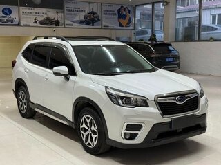 2021 Subaru Forester V, белый, 2900000 рублей, вид 3