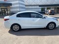 2018 Kia Rio IV, белый, 970000 рублей - вид 4