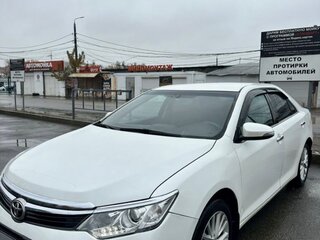 2015 Toyota Camry VII (XV50) Рестайлинг, белый, 1850000 рублей, вид 2