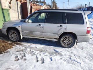 2000 Subaru Forester I Рестайлинг, серебристый, 450000 рублей, вид 3