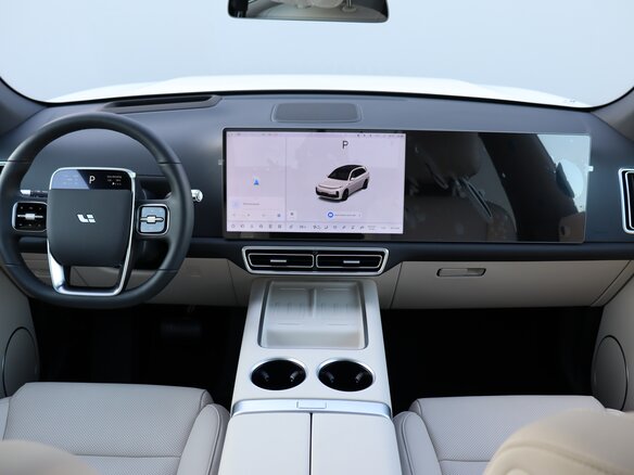 2025 Li Auto (Lixiang) L6 I, серый, 6890000 рублей - вид 10