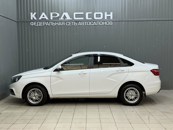 2017 Lada (ВАЗ) Vesta I, белый, 720000 рублей - вид 4