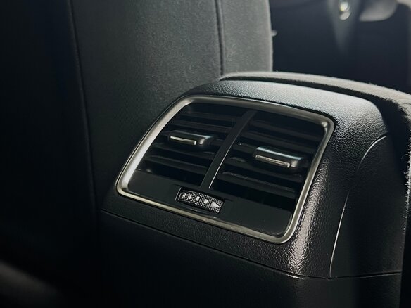 2012 Audi Q3 I (8U), чёрный, 1399000 рублей - вид 16