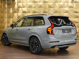 2026 Volvo XC90 B6 II Рестайлинг 2, серый, 10790000 рублей, вид 2