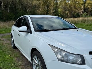 2012 Chevrolet Cruze I, белый, 565000 рублей, вид 3