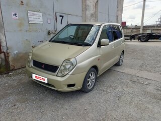 1999 Mitsubishi Dingo I, золотистый, 230000 рублей, вид 1