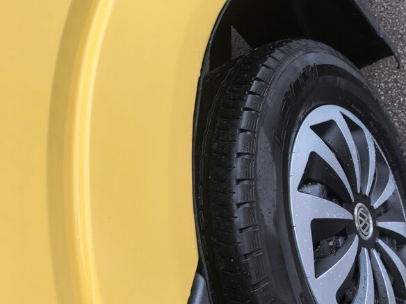 2008 Volkswagen Crafter, жёлтый, 1550000 рублей - вид 1