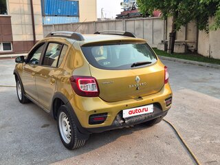 2015 Renault Sandero II, зелёный, 850000 рублей, вид 2