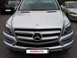 2013 Mercedes-Benz GL-Класс 550 II (X166), серебристый, 3900000 рублей, вид 2