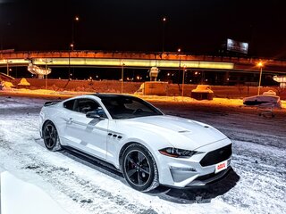 2022 Ford Mustang VI Рестайлинг, белый, 3599000 рублей, вид 2