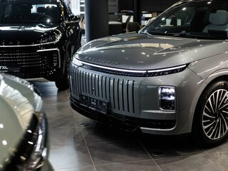 2025 Exeed Exlantix ET, серый, 6990000 рублей, вид 4