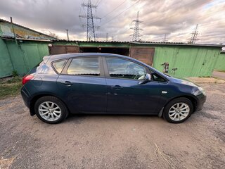 2011 Opel Astra J, синий, 1000000 рублей, вид 3