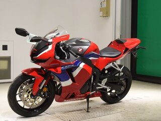 2021 Honda CBR 600RR, красный, 1036000 рублей, вид 3