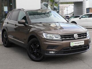 2018 Volkswagen Tiguan II, коричневый, 2404000 рублей, вид 3
