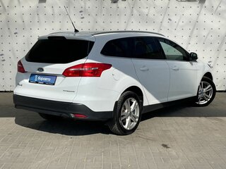 2015 Ford Focus III Рестайлинг, белый, 995000 рублей, вид 4