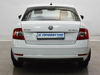 2020 Skoda Octavia III (A7) Рестайлинг, белый, 1885000 рублей, вид 3