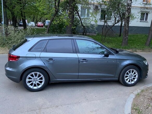 2013 Audi A3 III (8V), серый - вид 4