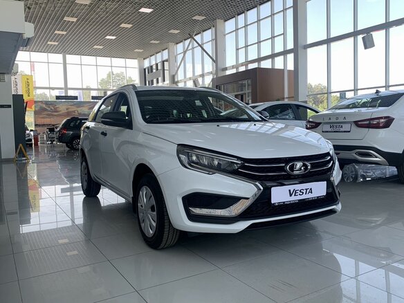 2025 Lada (ВАЗ) Vesta SW I Рестайлинг (NG), серый, 1899000 рублей - вид 2
