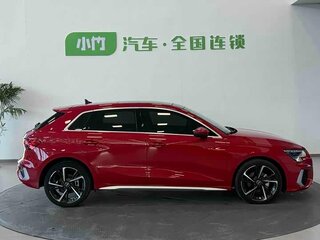 2022 Audi A3 Sportback 35 TFSI IV (8Y), красный, 2360000 рублей, вид 4