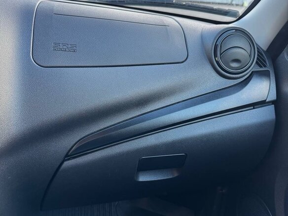 2023 Lada (ВАЗ) Granta I Рестайлинг, белый, 800000 рублей - вид 16