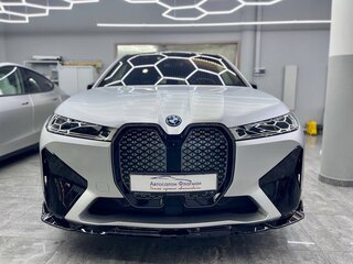 2021 BMW iX xDrive40 I (I20), синий, 7300000 рублей, вид 3