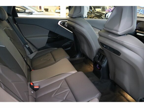 2025 BMW X3 Long 30L xDrive IV (G45/G48), серый, 7650000 рублей - вид 14