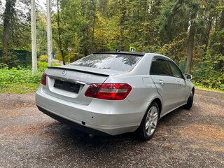 2010 Mercedes-Benz E-Класс 200 5G-Tronic IV (W212, S212, C207), серебристый, 940000 рублей, вид 5