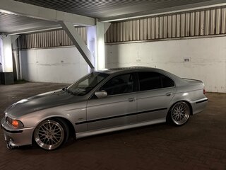 2002 BMW 5 серии 530d IV (E39) Рестайлинг, серебристый, 890000 рублей, вид 2