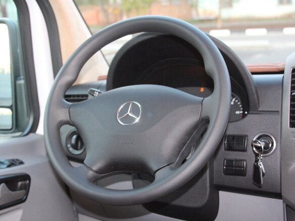2013 Mercedes-Benz Sprinter, белый, 8700000 рублей - вид 12