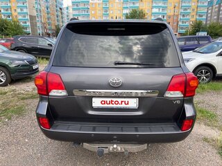 2014 Toyota Land Cruiser 200 Series Рестайлинг 1, серый, 6450000 рублей, вид 3