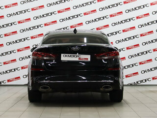 2018 Kia Optima IV, чёрный, 2075170 рублей, вид 3