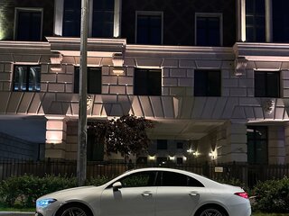 2021 Mercedes-Benz CLA 250 II (C118, X118), белый, 3999000 рублей, вид 3