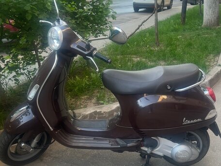 2011 Piaggio Vespa, коричневый, 400000 рублей, вид 3