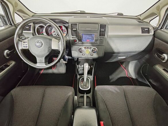 2011 Nissan Tiida I Рестайлинг, чёрный - вид 9