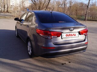 2016 Kia Rio III Рестайлинг, серый, 1000000 рублей, вид 3