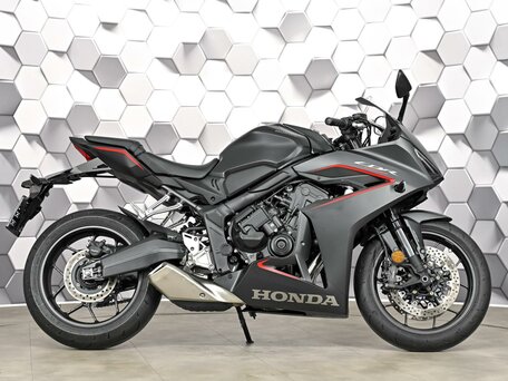 2026 Honda CBR 650R, чёрный, 1377000 рублей, вид 3
