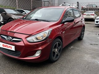 2012 Hyundai Solaris I, красный, 680000 рублей, вид 2