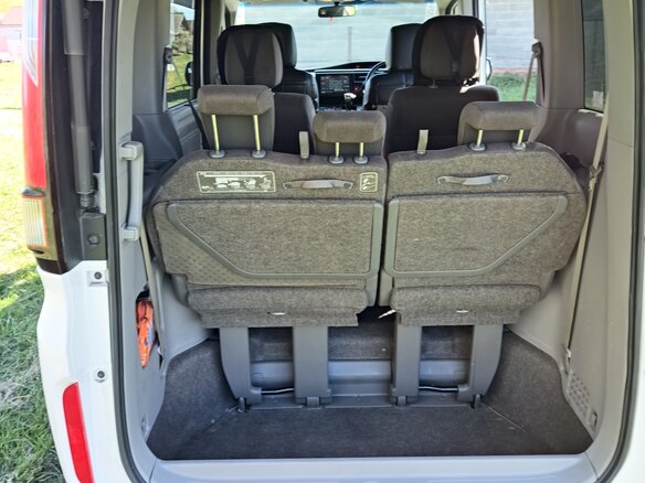 2015 Honda Stepwgn V, белый, 1700000 рублей - вид 9