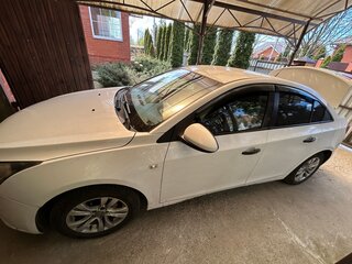 2010 Chevrolet Cruze I, белый, 500000 рублей, вид 4