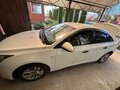 2010 Chevrolet Cruze I, белый, 500000 рублей - вид 3